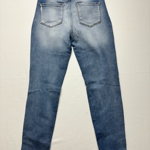 Kancan Straight Raw Hem Jeans Stretchy Size 9 - Picture 4 of 7